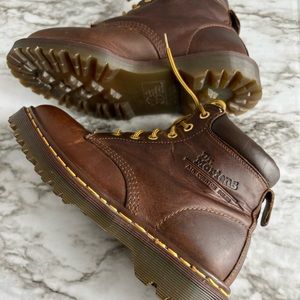 Vintage Dr Martens brow leather boots